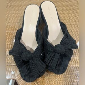 Emilia black pleated heel Loeffer Randal size 9 used few times, good condition